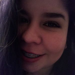 Meet your Posher, Alejandra